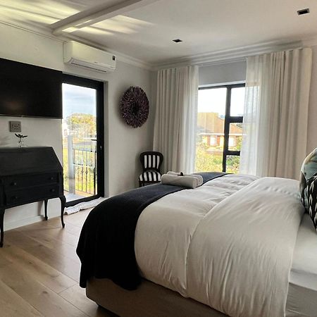 The Whale'S Tale Guesthouse Hermanus Extérieur photo