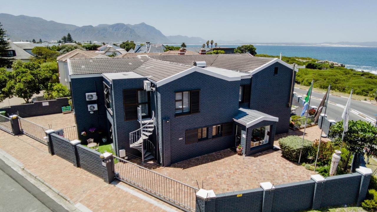 The Whale'S Tale Guesthouse Hermanus Extérieur photo